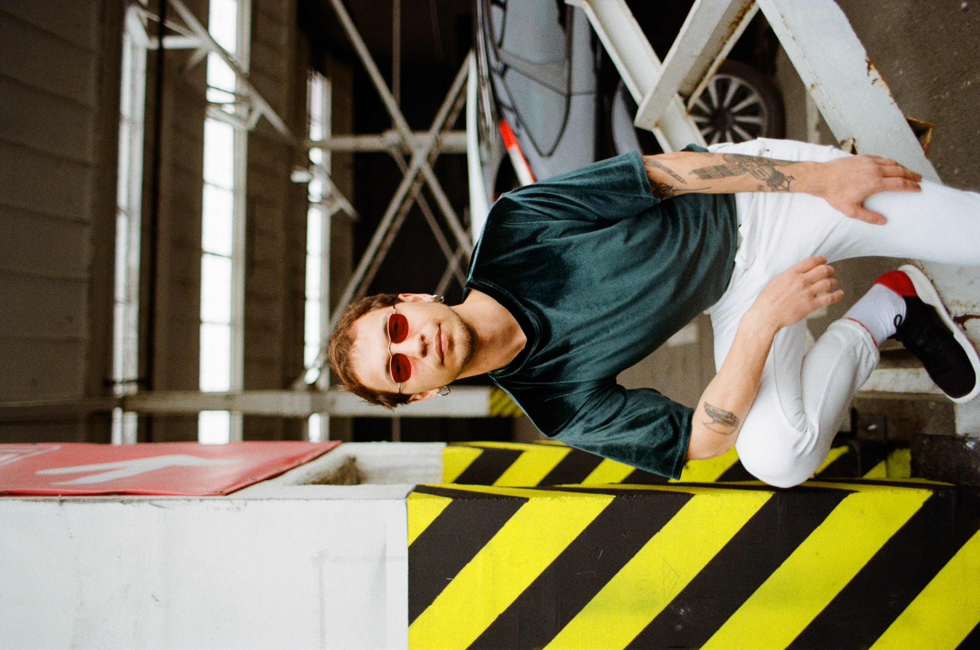 film - 9430d0_fe69fc9f9cb84060b8bbeae08f809447~mv2.jpg